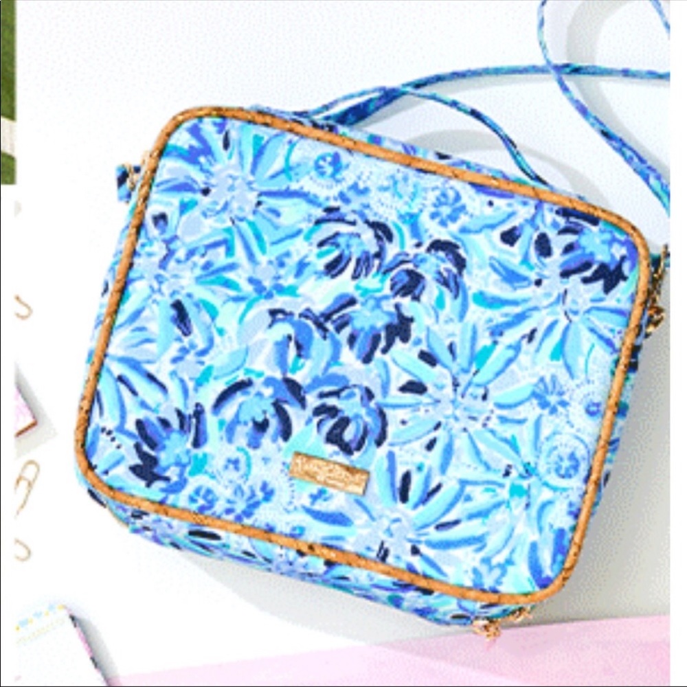 🎉SALE NWT Lilly Pulitzer Crossbody Lunch Box Bag